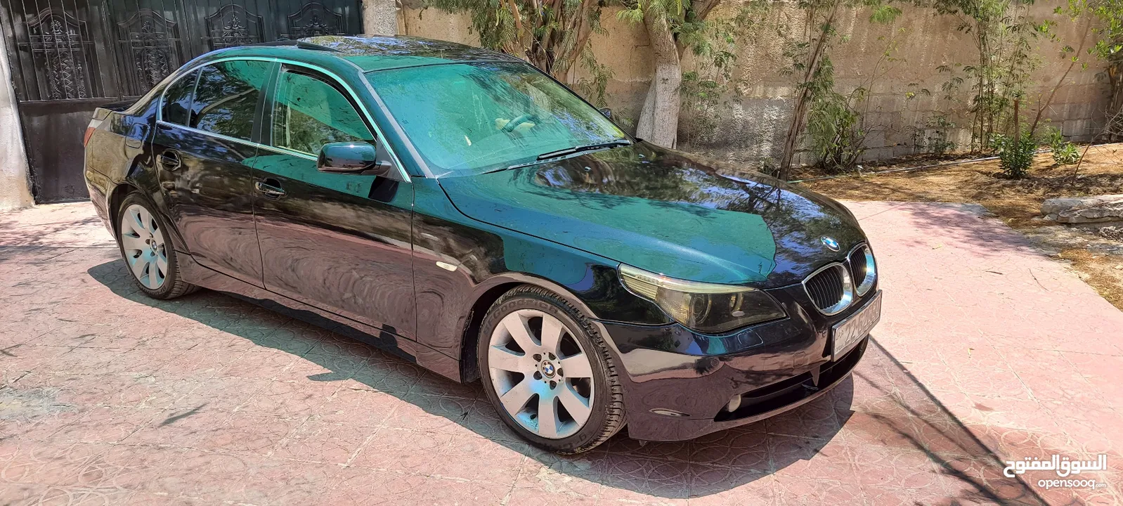 BMW E60 2004