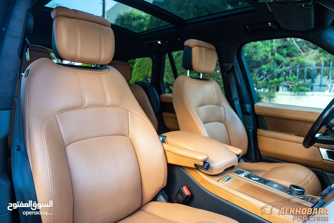 Range Rover Vogue 2019 Autobiography Black package   السيارة وارد الماني و بحالة ممتازة جدا