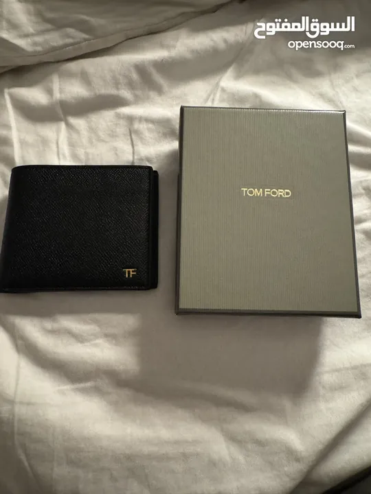 محفظة TOM FORD اصلية استعمال خفيف جدا
