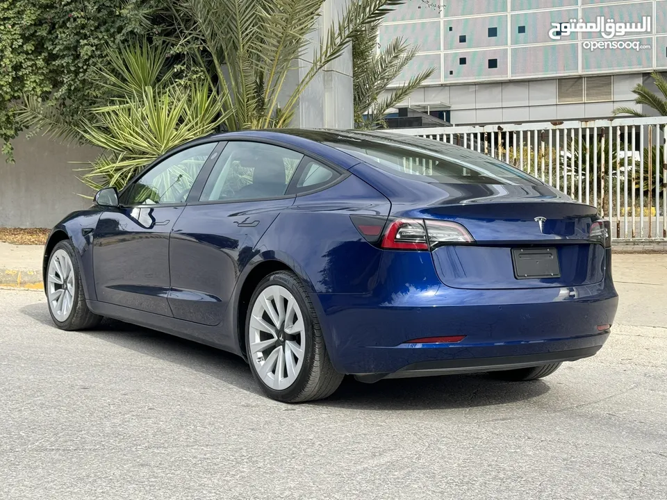 Tesla model 3 2022