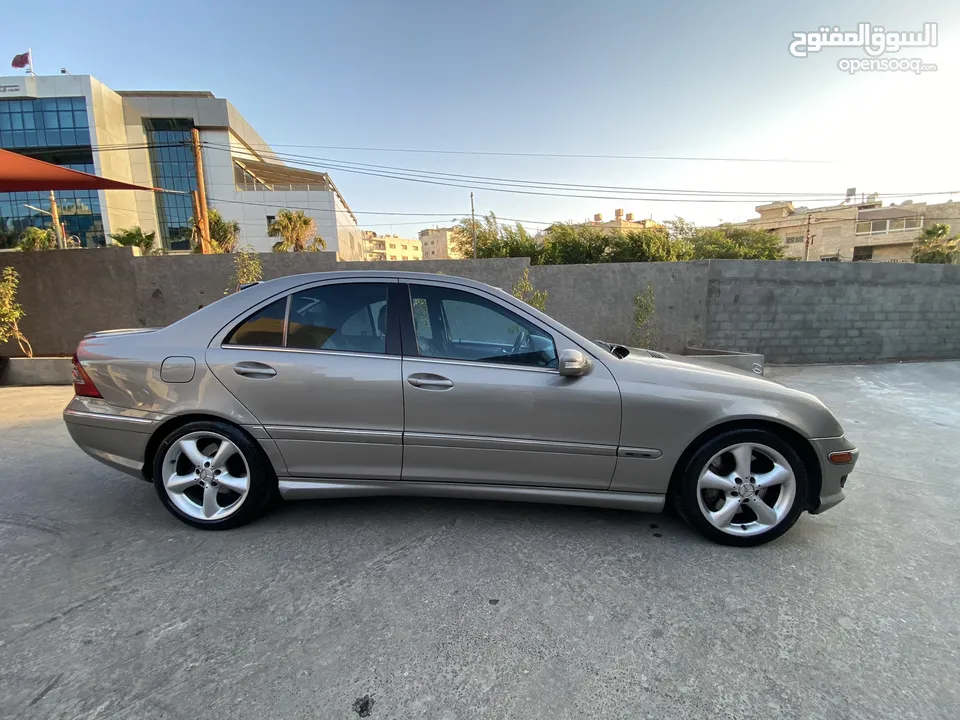 للبيع: Mercedes C230 Kompressor 2005 مستعملة