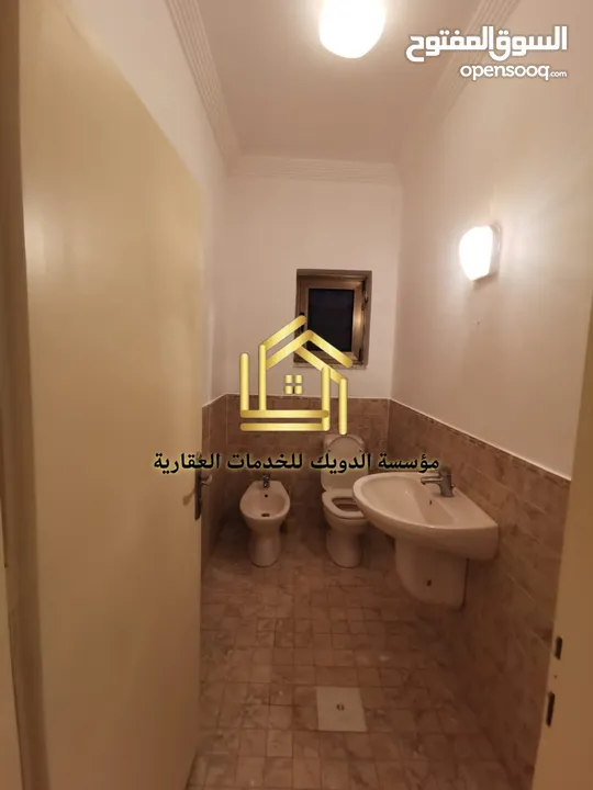 شقة فارغة - خلدا - 4نوم 2ماستر - 312م - قرب الخدمات - موقع هادئ ومميز