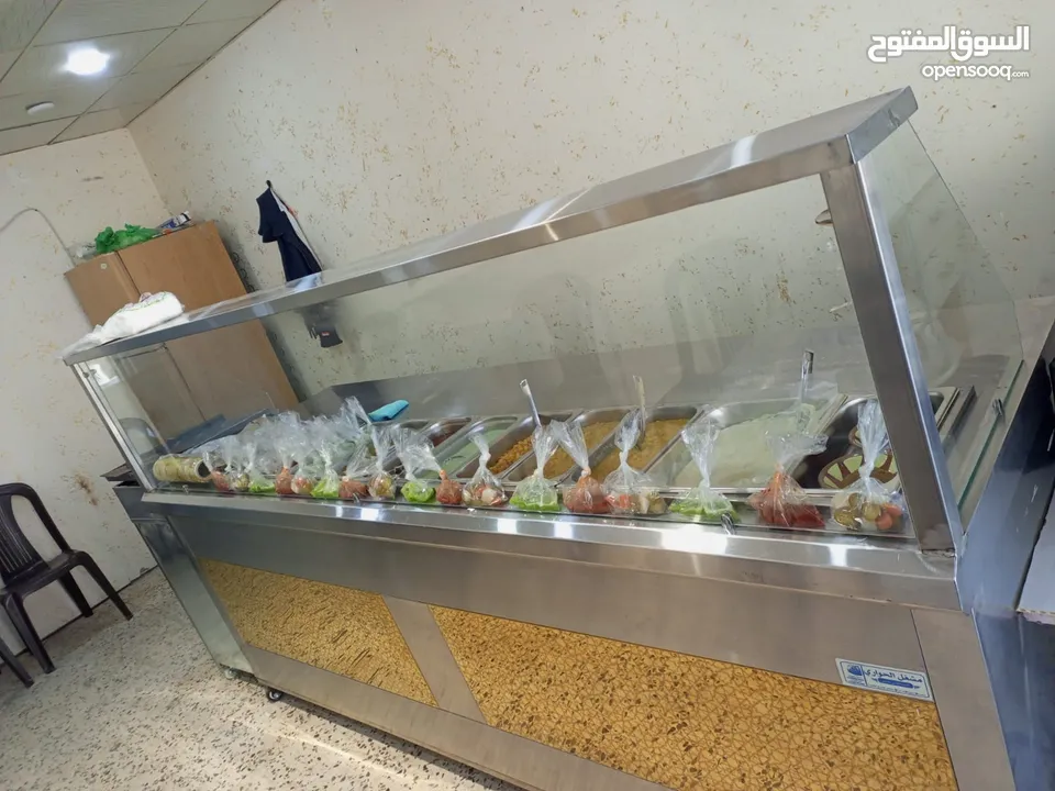 عدة مطعم كاملة استعمال شهر للبيع
