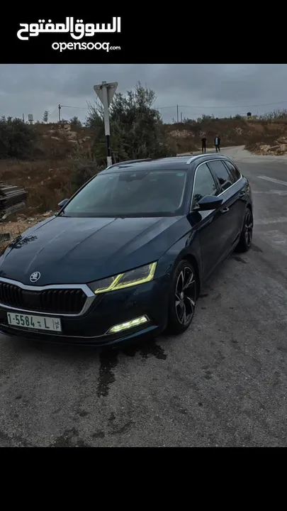 سكودا استيشن موديل 2021ترخيص 2020 يد اولى ترخيص تامين سنة و فحص نظيف و امكانية نص نص او كاش