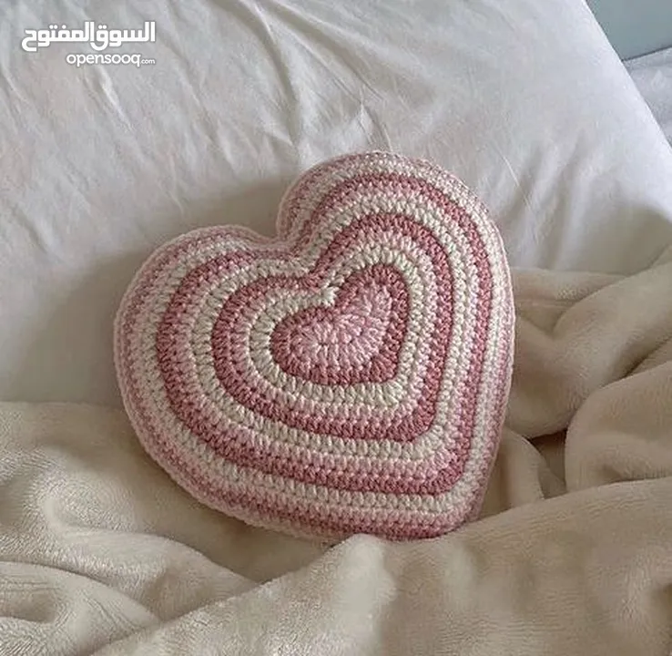 اغراض كروشيه متنوعة للبيع مع امكانية التصميم حسب الطلب