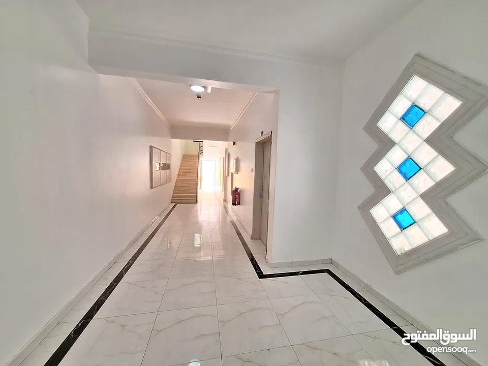 Special Offer!!!3 Bhk With 4 Bathroom Spacious Closed Kitchen With Ac