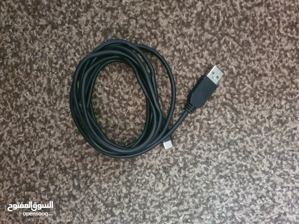 موجود كيبورد"K579 Redragon و ستيرنج t 128