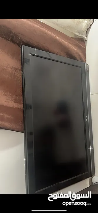 شاشة  لون أسود LG