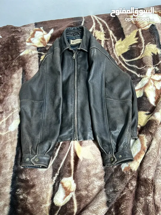 Columbia Leather Jacket جاكيت جلد اصلي، طبيعي، من شركة كولومبيا - Opensooq