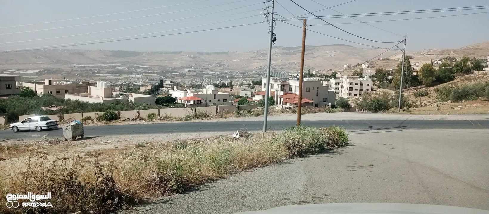 أرض للبيع في أبو نصير على شارعين تصلح لبناء فيلا إطلالة رائعة قريبة على شارع الأردن