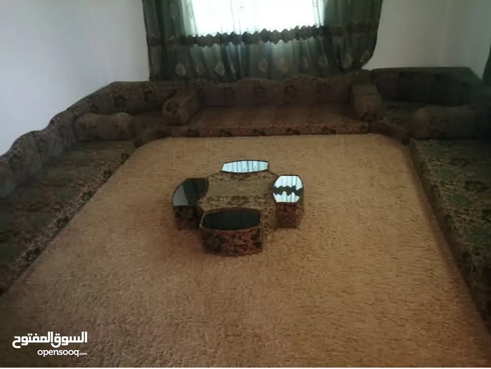 جلسه بحالة الوكاله من السفنج الضغط القاسي