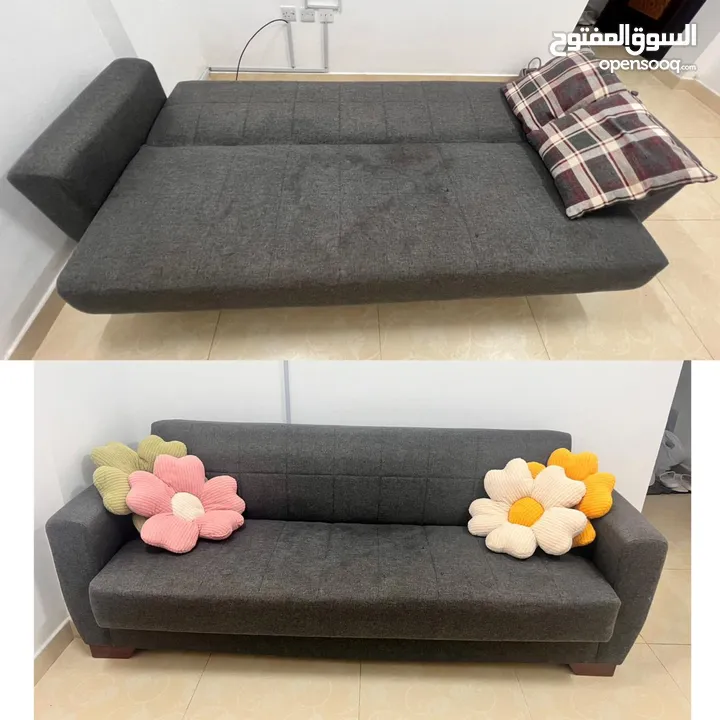 Sofa bed + two cushions