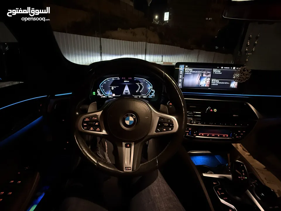 BMW 530e 2021 M بنزين+كهرباء هايبرد بسعر المغري المنافس على الكاش فقط(تبديل مرفوض)