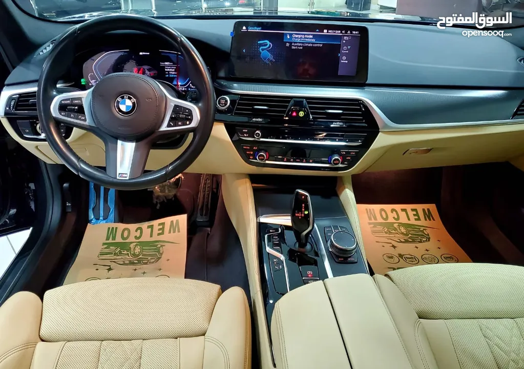 BMW 530e 2023 M5 Kit Night Package