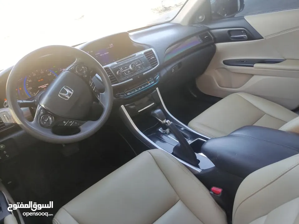 هوندا أكورد موديل 2017 فل كامل للبيع بسعر مغري جدا