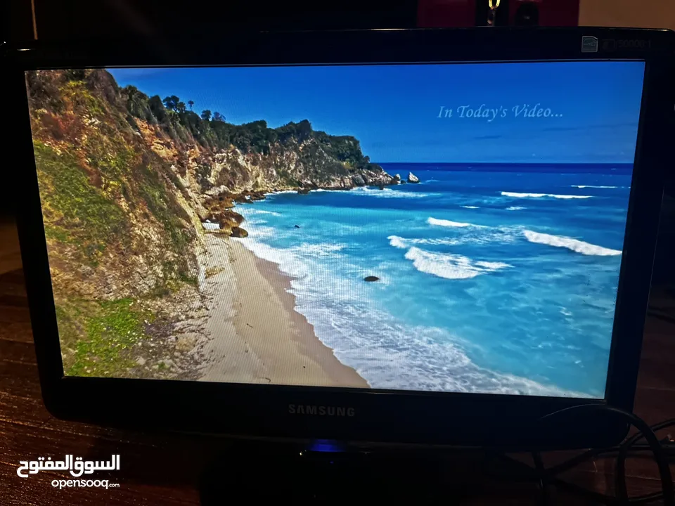 شاشاة  SAMSUNG B1930N 19 INCH مستعمل بحالة جديدة السعر قابل للتفاوض المزيد من المعلومات في الوصف