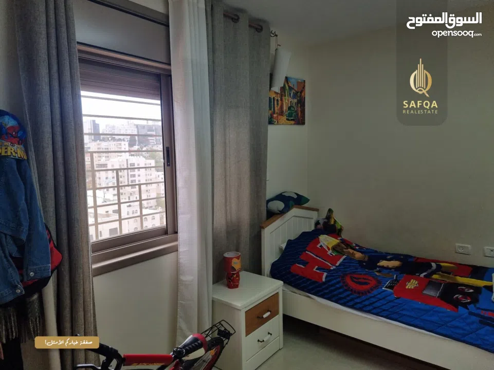 شقة للبيع بموقع مميز قريب لوسط البلد  مع اطلالة