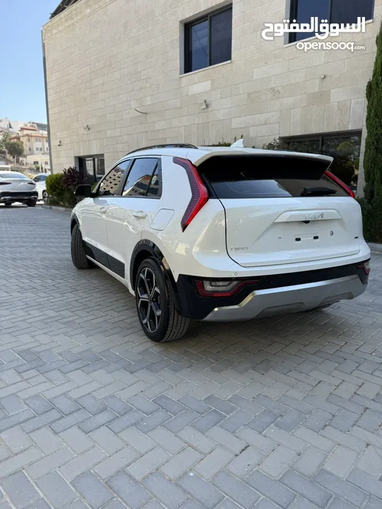 كيا نيرو ترخيص 2022 محرك 1600 هايبرد