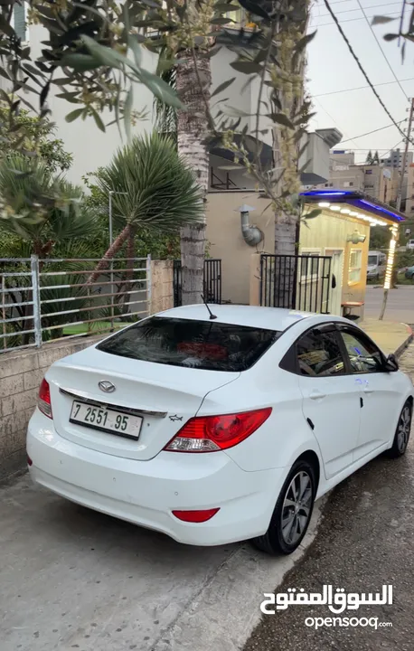 هونداي اسكنت بصلاة عنبي 2014