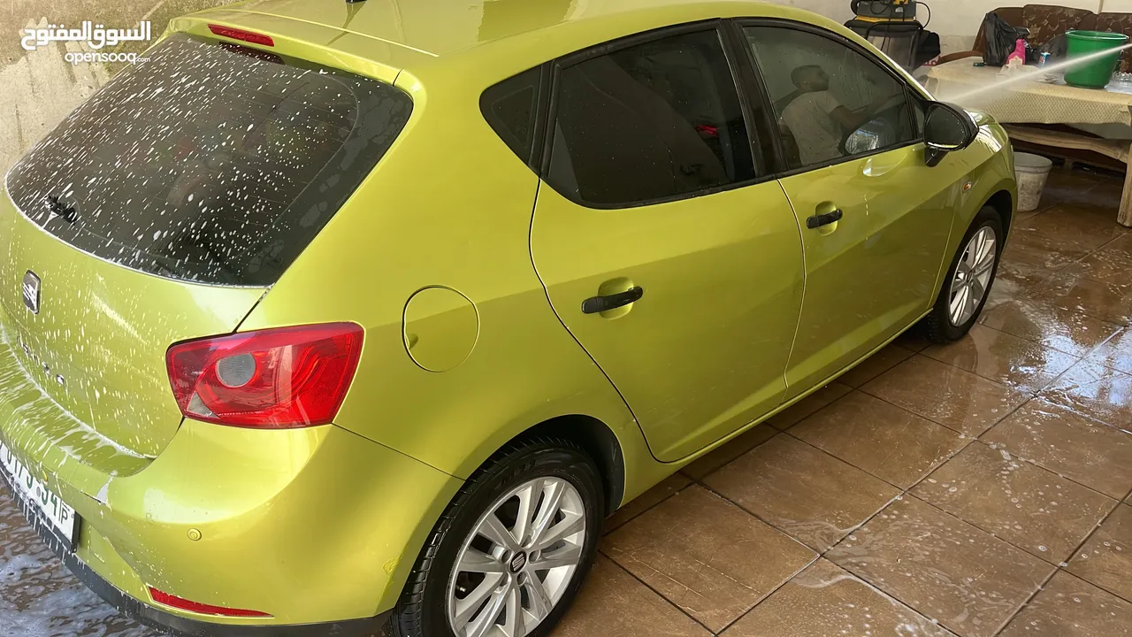 سياره سيات ابيزا للبيع -نابلس