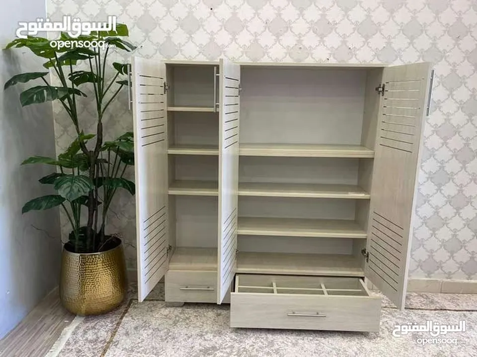 خزائن احذي احجم جامبو