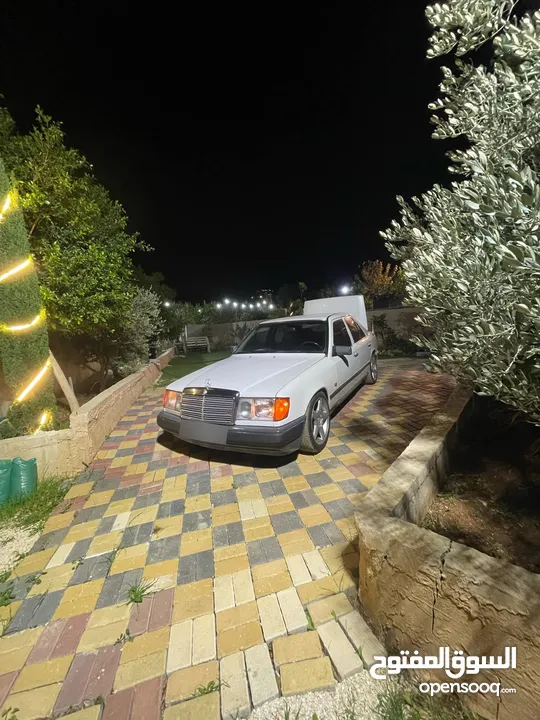 مرسيدس w124