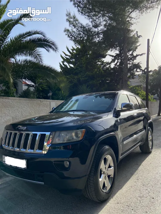 JEEP GRAND CHEROKEE OVERLAND  2011SUMMIT جيب شيروكي اوڤرلاند  فحص كامل ولا ملاحظه بحالة الشركه