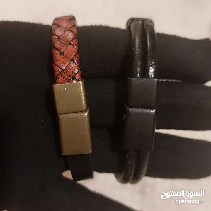 2 leather bracelets