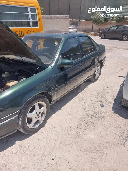 اوبل فيكترا موديل 1995 بحاله جيده  منتهي ترخيصها سنه للبيع ماتور 16 حلاب جير عادي 5 غيار فتحه بالسقف