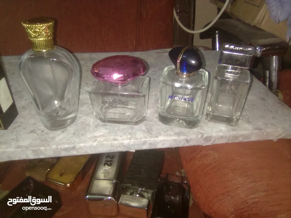 زجاجات عطور فارغه مستعمله