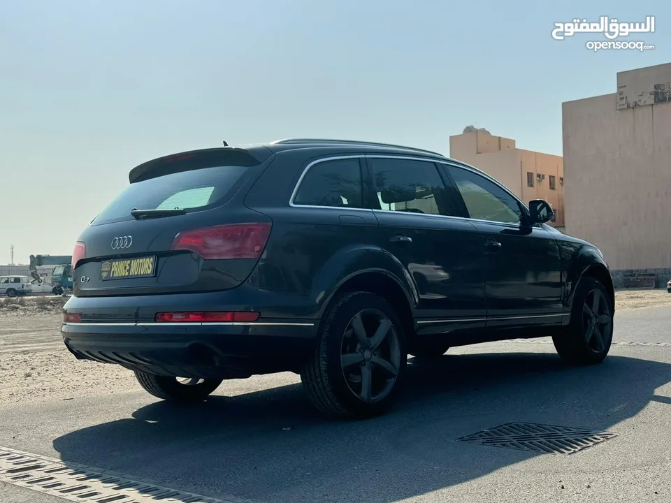 Audi Q7  Model 2013