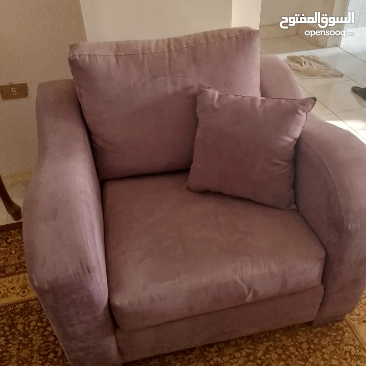 طقم كنب  Sofa مستعمل بحالة ممتازة للبيع