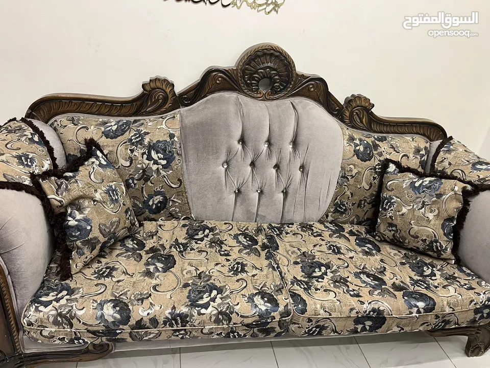 كنب عدد 9 مقاعد للبيع