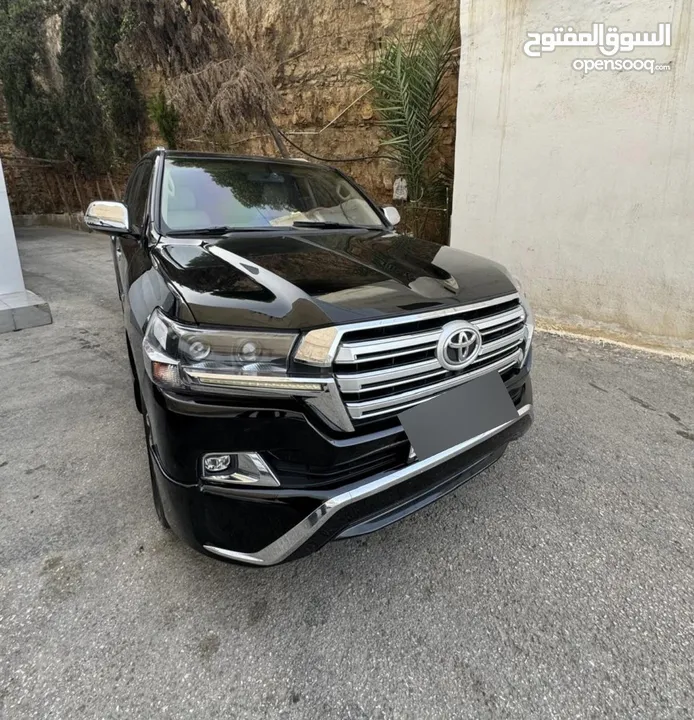 تويوتا لاندكروزر 2013 محول خارجي 2019 فحص كامل فل كامل اسود ملوكي