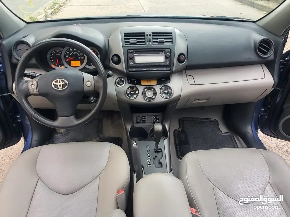 TOYOTA RAV4 LINTED