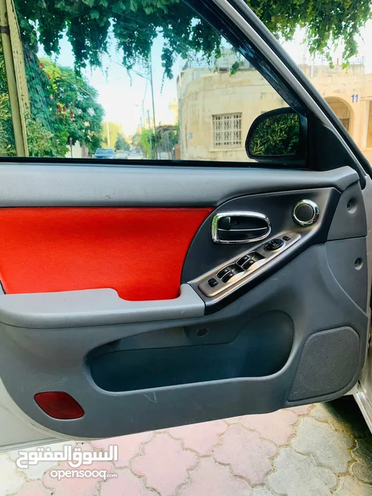 هيونداي افانتي XD 2005 ديلوكس 1600cc فحص كامل 7 جيد أوتوماتيك بحالة الشركه للبيع