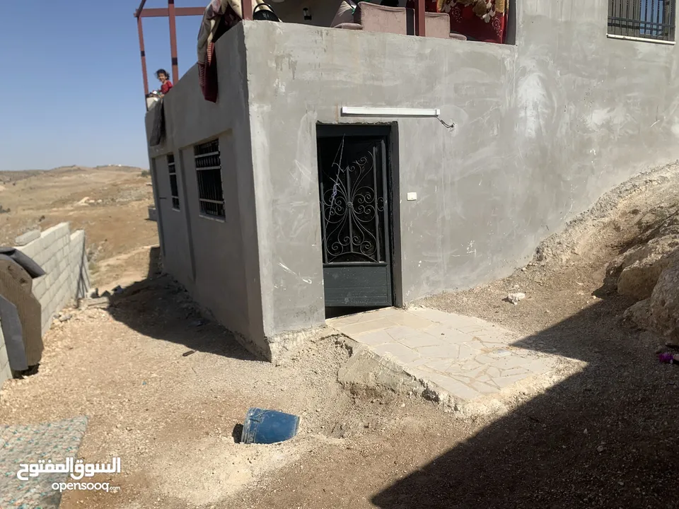 بيت للبيع مستقل وقوشان مفروز