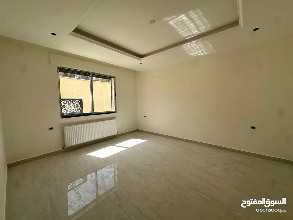 شقه للبيع في طريق المطار  ( Property 43064 )-174844051