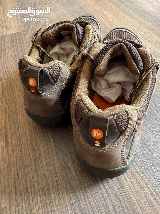 Merrell Hiking Shoes Vibram, Waterproof Trail Suede Brown  حذاء ميريل بني اللون، جديد تماماً