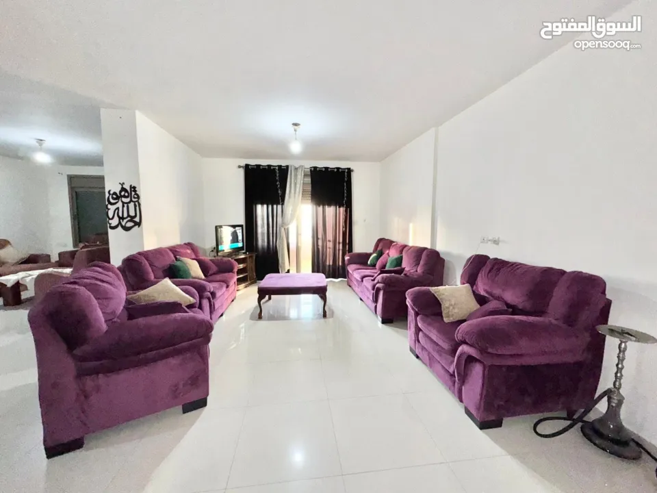 شقة للبيع وسط رام الله خلف مدرسة الراهبات