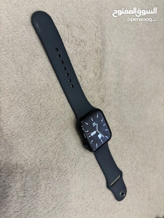 ساعة ابل SE2 44 mm Apple Watch se2 44 mm Black battery 100%