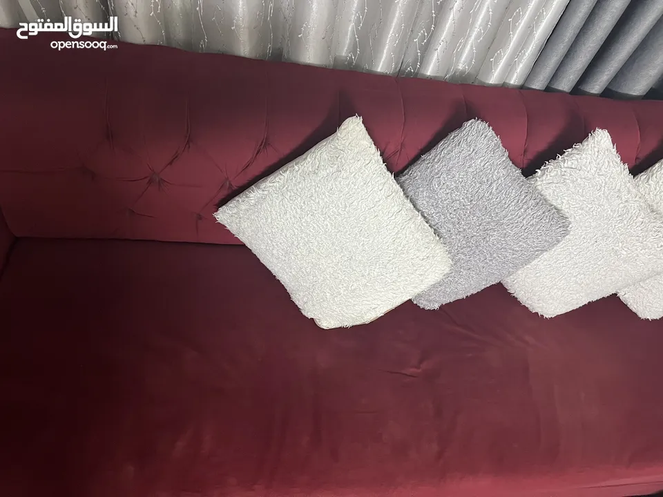 كنب شبه جديد نظيف