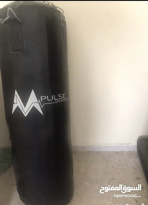 كيس بوكسينغ جلد ، وزن ثقيل ، جلد جديد للبيع