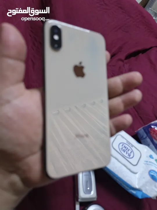 ايفون xs iPhone