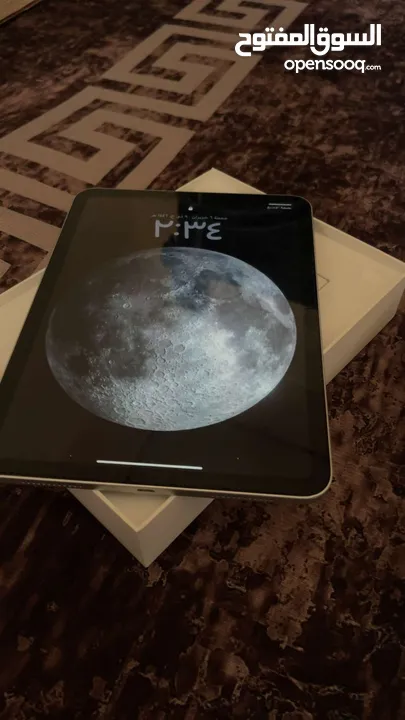 ايباد جيل عاشر للبيع
