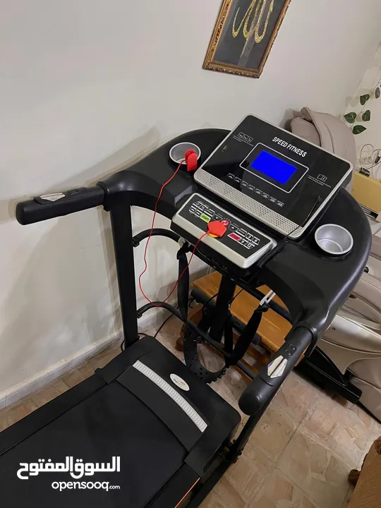 جهاز مشي كهربائي