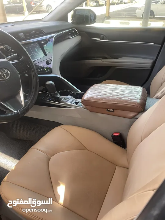 Toyota Camry 2018 clean title