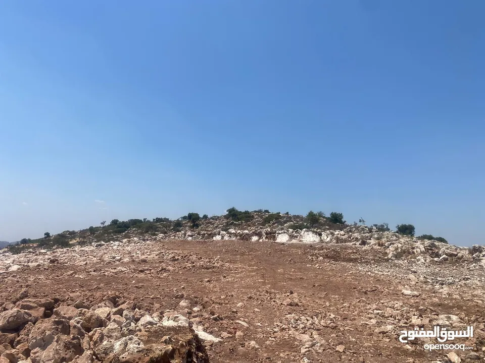 أرض بناء للبيع في فرخة - اطلالة جميلة جدا