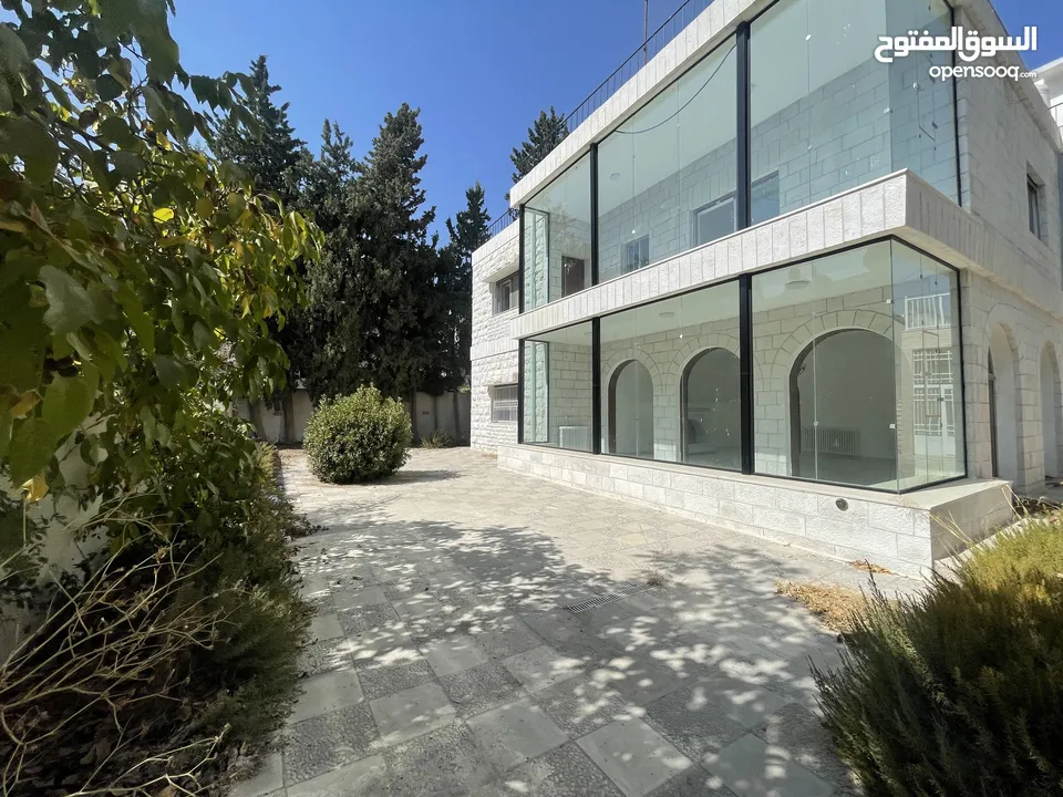 Fully Renovated Villa for rent in Shmesani ( Property 39160 )-174787713