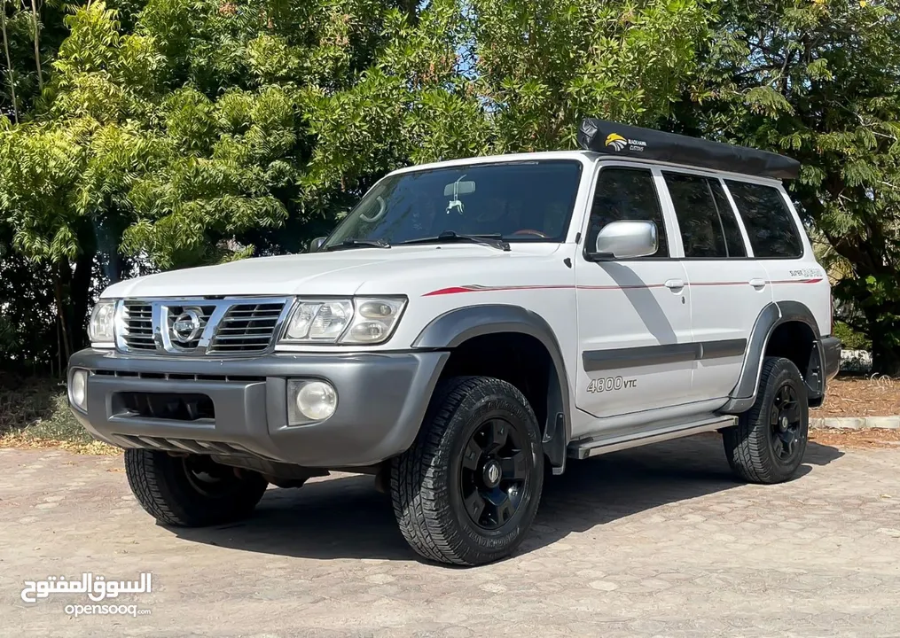 NISSAN SUPER SAFARI نيسان سوبر سافاري